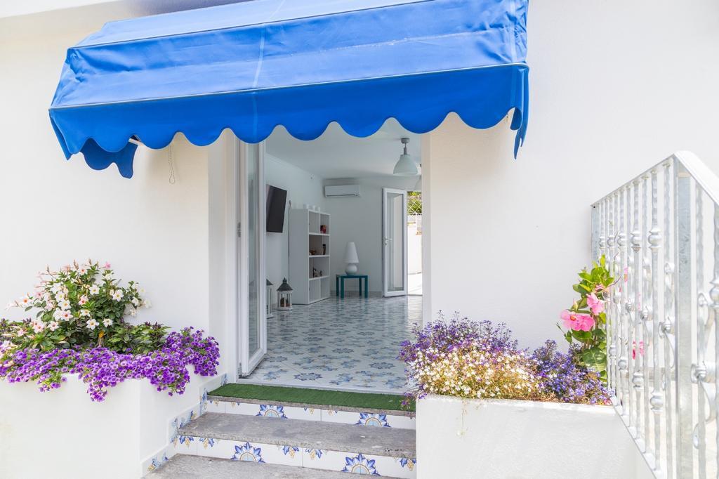 Bed and Breakfast Relais Romildanna Forio di Ischia Exterior foto