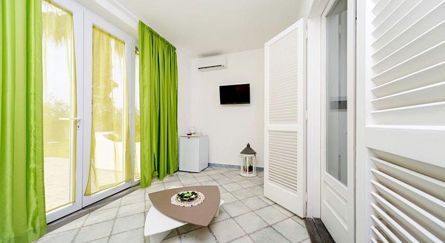 Bed and Breakfast Relais Romildanna Forio di Ischia Exterior foto